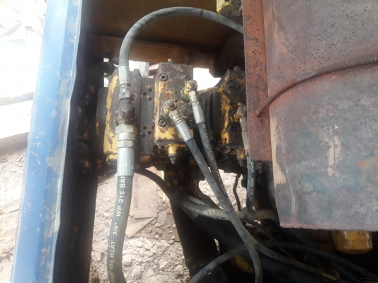 ขายโคมัสสุ PC120-3 เครื่องเดิม ปั้มเดิม ระบบเต็ม แอรหนาว เก่านอก3ปี สภาพดี เร็ว แรง สภาพพร้อมใช้