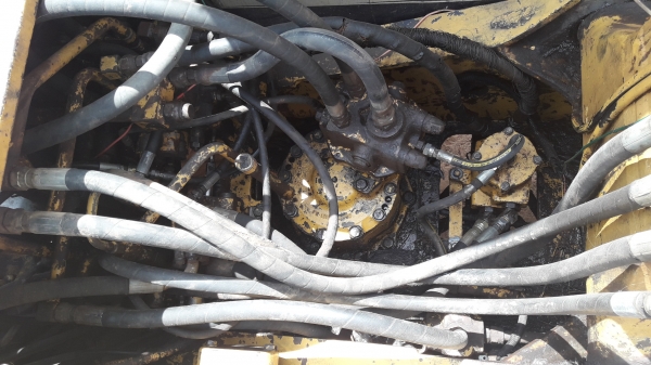 ขายด่วนPC120-5 ไฟฟ้าเต็ม แอรหนาว เอกสารเป็นเล่มทะเบียน สภาพพร้อมใช้