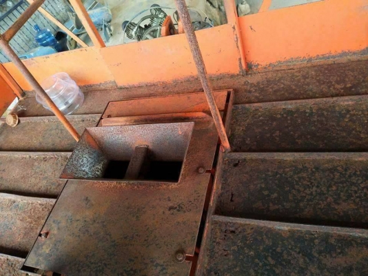 เครื่องปลูกจุมพล