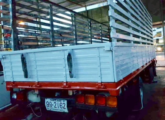 รถบรรทุก 6ล้อ Hino Km779ยาว5.50ม. เครื่อง140 แรง ใช้NGV พ.พาวเวอร์ เบรคจิฟฟี เครื่องแน่นๆสตาร์ท ติดง