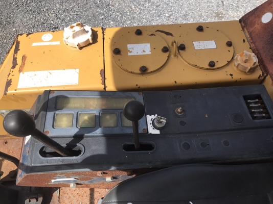 รถขุดเล็ก Komatsu PC20-5 เก่าญี่ปุ่นแท้ สนใจ 081-9485494