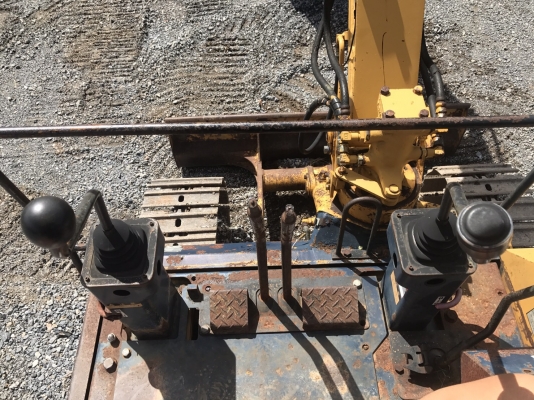 รถขุดเล็ก Komatsu PC20-5 เก่าญี่ปุ่นแท้ สนใจ 081-9485494