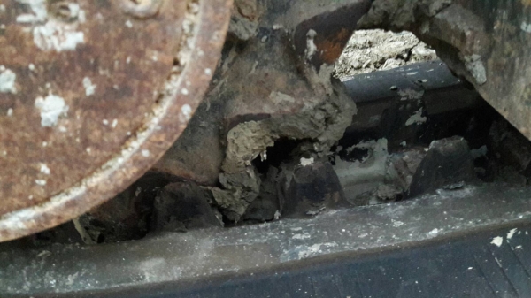 ขายแทรคยาง  สภาพสวย   รถขุด  หลายยี่ห้อ เช่น   HANIX  MITSUBISHI   NISSAN ขนาด  420x54  สำหรับ รถขุด ขนาด5 ตัน ขายด่วนๆๆ**ราคาถูก  48,000 บาท