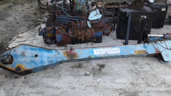 ขายเครน 2 ตัน  /สองปลอก 1 ชัก  ของเก่านอก อุปกรณ์  ครบ/ปั้ม ,ตะขอ  ขายถูก 36,000 บาท