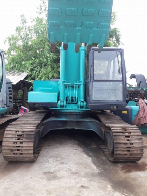 ขายKOBELCO SK200-1  มาร์คทรี  เก่านอก  สภาพดี  ตรวจเช็คระบบพร้อมใช้  เอกสารอินวอย .ลองระบบกันได้ทุกวัน  โทร  089-3818694 ดวงนภา
