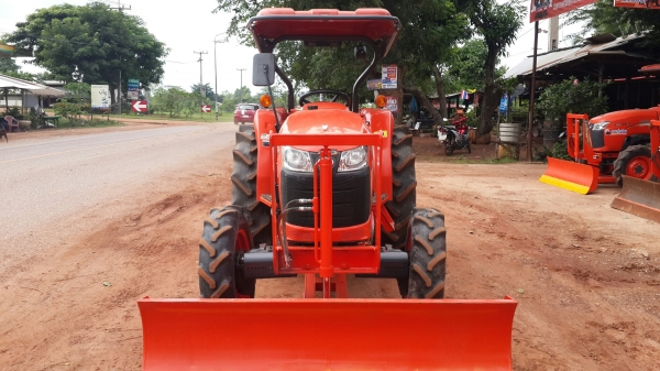 KUBOTA L4708SP +อุปกรณ์ใบมีดหน้า+ผาน 5 *ใหม่