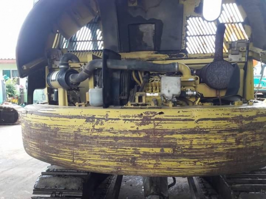ขายKOMATSU PC60-7  มาใหม่  สภาพสวย เดิมๆๆ  มีผานหน้า  2,XXX  ชั่วโมง  พร้อมใช้  โทร  089-3818694  ดวงนภา