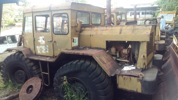 ขายรถเกรดล้อยาง