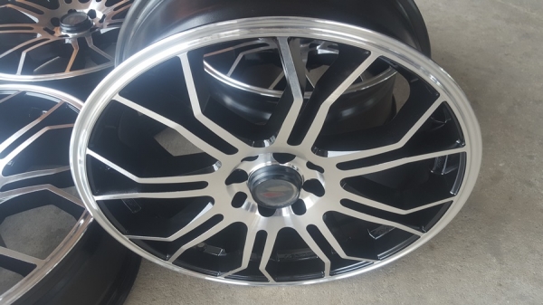 ขายล้อมือ2 Lenso Project D ขอบ17 4รู100-114 4 ล้อ