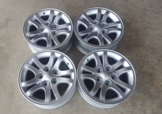 ขายล้อ Toyota tiger ขอบ15 5รู114 4 ล้อ