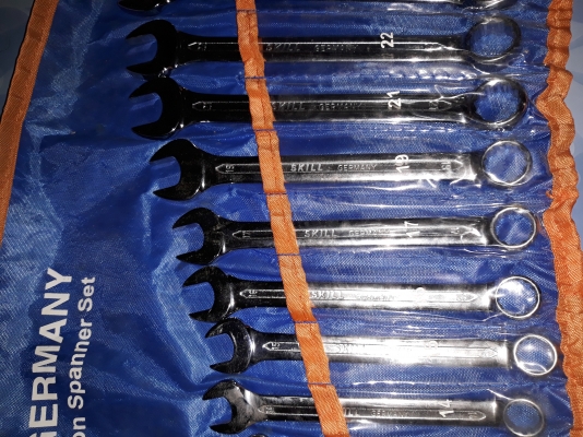 ขายปากตายแหวนข้างSKILL GERMANY. ชุด14ตัวระบบมิล เก่าเก็บงานดี