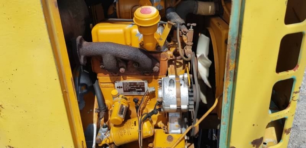 ขายด่วนรถแบคโฮKOMATSUโคมัสซูรรถยอดนิยมสวยๆPC25-2เครื่องโคมัสซู2D92เครื่องดีปั่มแรงรถนอกเพิ่งนำเข้ามาใหม่ยังไม่เคยใช้งานในเมืองไทยเลย