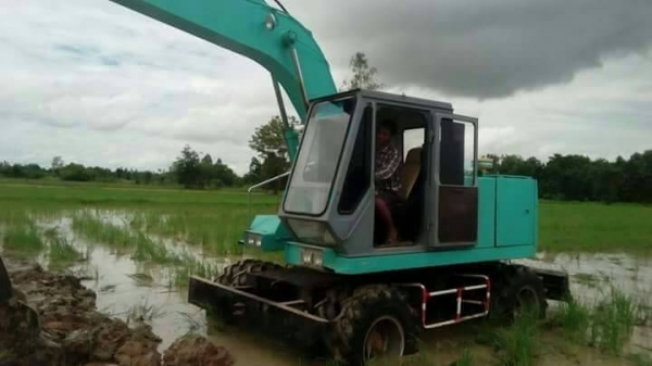 KOBELCO SK04