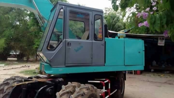 KOBELCO SK04