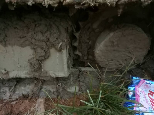 KOMATSU PC 60-3 KOMATSU PC 60-3