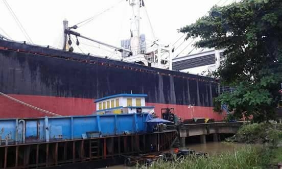 เรือบรรทุกสินค้า