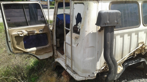 ขายหัวHino 4D อุปกรณ์ครบ ตามสภาพ