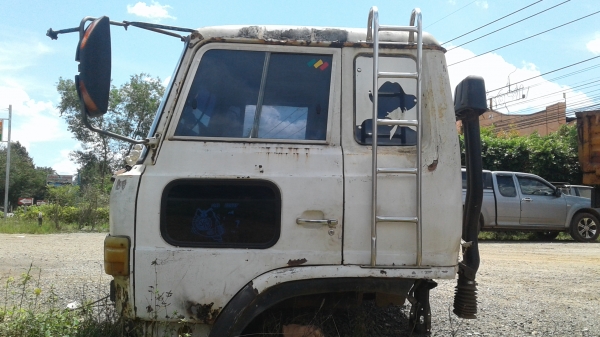 ขายหัวHino 4D อุปกรณ์ครบ ตามสภาพ