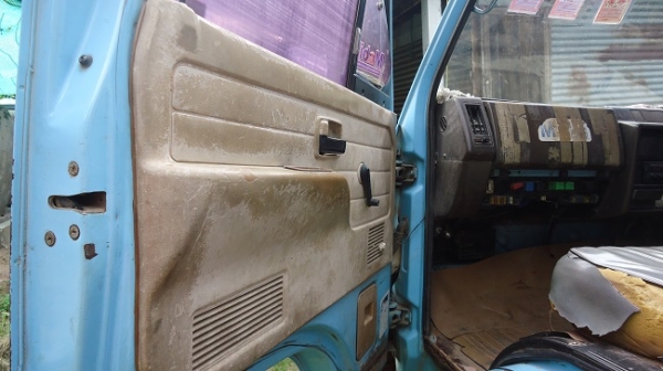 จองแล้วครับรถบ้าน รถห้างแท้ (รูปจริง) ISUZU NKR NEW ELF 110 แรง ขอบคุณน้องชายจากกาฬสินธุ์