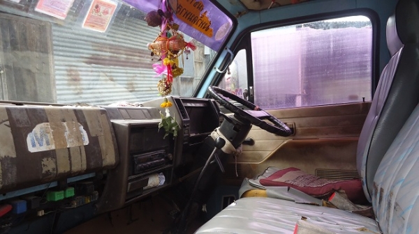 จองแล้วครับรถบ้าน รถห้างแท้ (รูปจริง) ISUZU NKR NEW ELF 110 แรง ขอบคุณน้องชายจากกาฬสินธุ์