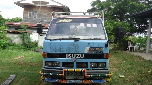 จองแล้วครับรถบ้าน รถห้างแท้ (รูปจริง) ISUZU NKR NEW ELF 110 แรง ขอบคุณน้องชายจากกาฬสินธุ์