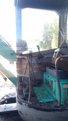 รถแบคโฮ KOBELCO SK30UR รถเก่านอกพึ่งนำเข้ามา ยังไม่เคยใช้งานในไทย เครื่องดี ปั๊มดี เอวแน่น คอนโทลสั้น ระบบสมบูรณ์ มีเอกสารใบอินวอยซ์ สภาพพร้อมใช้งาน