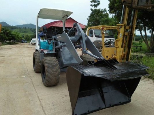 รถตัก MITSUBISHI  รุ่น  WS310  เก่านอก จากญี่ปุ่น   **มีเอกสารสภาพพร้อมใช้งาน ยังไม่เคยใช้งานในไทย   สนใจ 089-2619445  ขายราคา  460,000 บาท