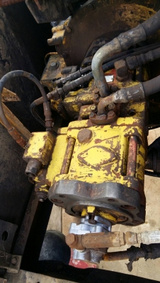 ขายเครื่องปั้ม 6D31กรองคู่ พร้อมปั้ม K3V