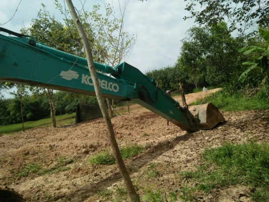 ขายด่วน KOBELCO SK200 MART-8YN12 สภาพสวยพร้อมใช้งาน โซ่ช่วงล่างสวย เอวแน่น ไฟฟ้าสมบูรณ์ แอร์เย็น ระบบพร้อมใช้งาน เอกสารเล่มทะเบียน สนใจโทรถาม 093-0764943 088-3223272 K ตั้ม