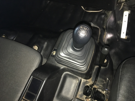 พ่วง 22 ล้อ HINO 344 Hi-Speed ปี 56 ไมล์ 200,400 กม. กระบะมิเนียม - ดั้ม อู่ ส.สมบัติ รถสวย สด ใช้งานน้อย รถโรงสีเดิม บรรทุกของได้ 29,500 กก. พ่วง 22 ล้อ HINO 344 Hi-Speed ปี 56 ไมล์ 200,400 กม. กระบะมิเนียม - ดั้ม อู่ ส.สมบัติ รถสวย สด ใช้งานน้อย รถโรงสีเดิม บรรทุกของได้ 29,500 กก.