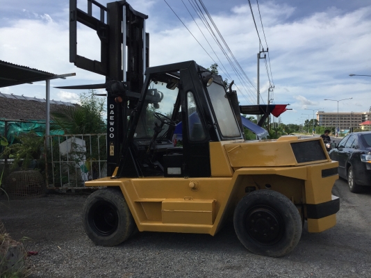 รถยกdeawoo-ld50 สภาพดีเก่าญี่ปุ่น มีใบอินวอยยก 5 ตัน ล้อหน้าคู่