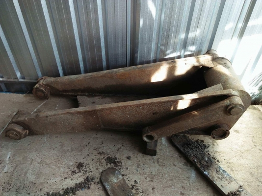 ปีกดั้มสิบล้อพร้อมแขนบูทแน่นเปี้ยะ ปีกดั้มสิบล้อพร้อมแขนบูทแน่นเปี้ยะ