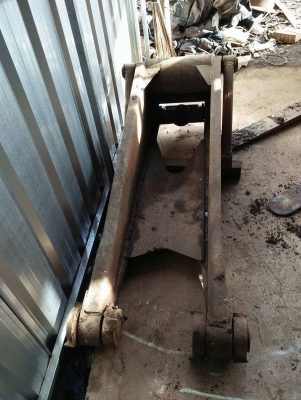 ปีกดั้มสิบล้อพร้อมแขนบูทแน่นเปี้ยะ ปีกดั้มสิบล้อพร้อมแขนบูทแน่นเปี้ยะ