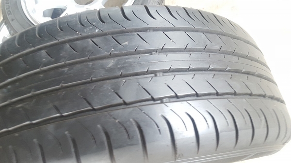 ล้อใหม่ RT7 ขอบ17 ยาง215/55/17 ปี15  4 ล้อ