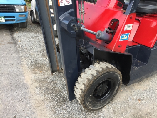 นิสสัน 1.5 ตันเบนซินเสาร์สูง 5 เมตร งาสไลส์เก่าญี่ปุ่น มีใบอินวอยไม่เคยใช้ในไทย นิสสัน 1.5 ตันเบนซินเสาร์สูง 5 เมตร งาสไลส์เก่าญี่ปุ่น มีใบอินวอยไม่เคยใช้ในไทย