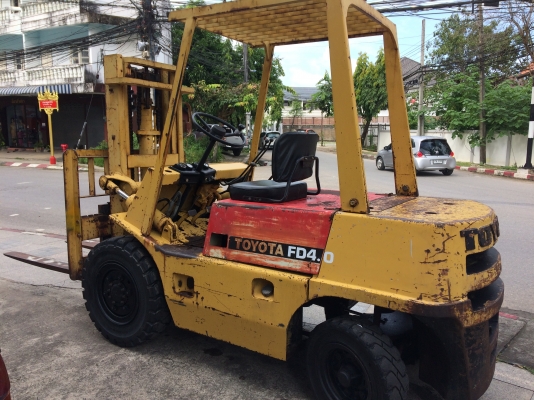 ฟอร์คลิฟต์ TOYOTA 2FD40