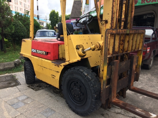 ฟอร์คลิฟต์ TOYOTA 2FD40