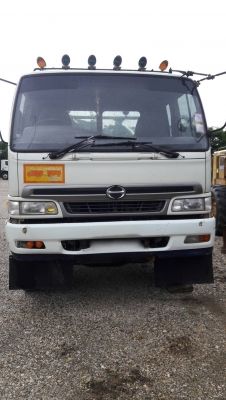 รถฮีโน่ 10 ล้อ ( ท้ายลาด ) FM3M 195 แรงม้า. ปี 40. , ( รถ 2 เพลา. ) สนใจติดต่อ 081 - 6079515 รถฮีโน่ 10 ล้อ ( ท้ายลาด ) FM3M 195 แรงม้า. ปี 40. , ( รถ 2 เพลา. ) สนใจติดต่อ 081 - 6079515