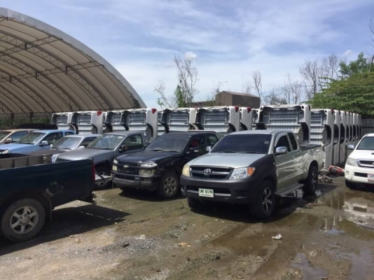 ขายมี 78 ลูกละ 12,500  กระบะ TOYOTA REVO ตอนเดียว ยังไม่ได้ใช้ สภาพใหม่เอี่ยม สินค้า อยู่ กทม.  090-772-3710 090-772-3708