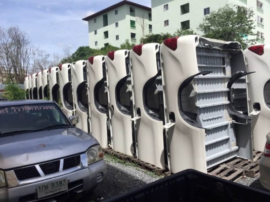 ขายมี 78 ลูกละ 12,500  กระบะ TOYOTA REVO ตอนเดียว ยังไม่ได้ใช้ สภาพใหม่เอี่ยม สินค้า อยู่ กทม.  090-772-3710 090-772-3708