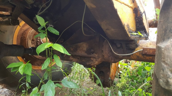 ขาย รถตัก KOMATSU JH30B เครื่องสตาร์ทติด เกียร์เสียต้องได้ซ่อม ขายตามสภาพ ราคาต่อรองได้