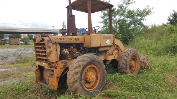 ขาย รถตัก KOMATSU JH30B เครื่องสตาร์ทติด เกียร์เสียต้องได้ซ่อม ขายตามสภาพ ราคาต่อรองได้