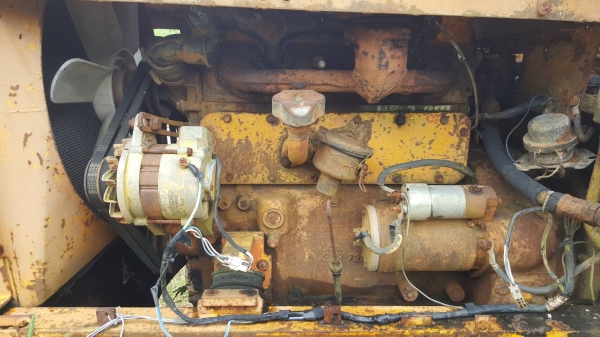 ขาย รถตัก KOMATSU JH30B เครื่องสตาร์ทติด เกียร์เสียต้องได้ซ่อม ขายตามสภาพ ราคาต่อรองได้