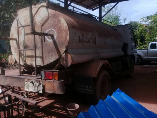 หกลีอ อิซูชุ NQR150ยูโร2 ปี49 บรรทุกน้ำ 6,000ลิต ปั้มน้ำ อุปกรณ์ครบ รถห้าง สภาพดีสวยบาวเดิมพร้อมใช้งาน ทะเบียนพร้อมโอน