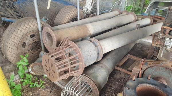 ขาย เครื่องสูบน้ำ ขนาด 8 นิ้ว เครื่องยนต์ ISUZU DA120 6 สูบ พร้อมท่อเหล็กต่อครบชุด ราคาต่อรองได้ครับ