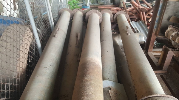 ขาย เครื่องสูบน้ำ ขนาด 8 นิ้ว เครื่องยนต์ ISUZU DA120 6 สูบ พร้อมท่อเหล็กต่อครบชุด ราคาต่อรองได้ครับ