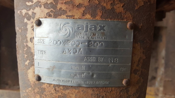 ขาย เครื่องสูบน้ำ ขนาด 8 นิ้ว เครื่องยนต์ ISUZU DA120 6 สูบ พร้อมท่อเหล็กต่อครบชุด ราคาต่อรองได้ครับ