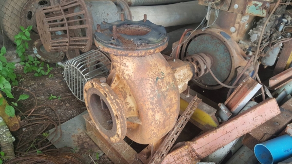 ขาย เครื่องสูบน้ำ ขนาด 8 นิ้ว เครื่องยนต์ ISUZU DA120 6 สูบ พร้อมท่อเหล็กต่อครบชุด ราคาต่อรองได้ครับ