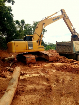 KOMATSU PC200-7 รถพร้อมใช้งาน เครื่องดี ปั้มดี ทำงานไม่โหลด เอกสารเล่มทะเบียน ราคาต่อรองได้ ติดต่อ 0 KOMATSU PC200-7 รถพร้อมใช้งาน เครื่องดี ปั้มดี ทำงานไม่โหลด เอกสารเล่มทะเบียน ราคาต่อรองได้ ติดต่อ 0