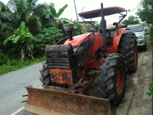 KUBOTA M9540 เอกสารเล่มทะเบียน อุปกรณ์4ชิ้น รถทำงานปกติ เครื่องดี ราคาต่อรองได้ ติดต่อ 0872976734
